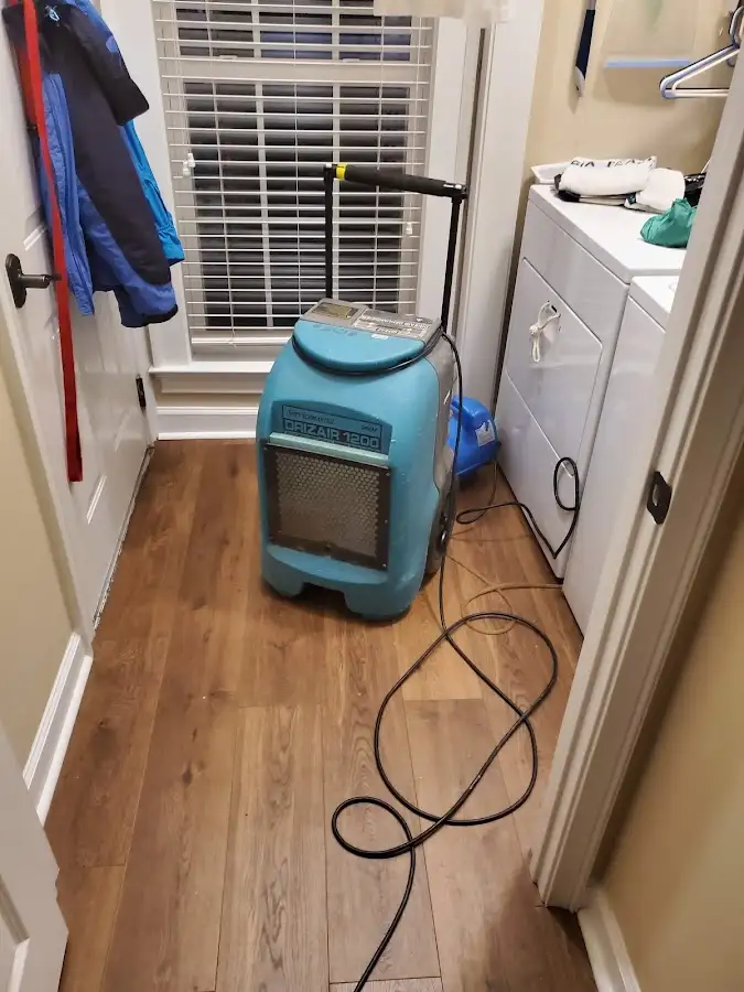 Commercial dehumidifier deployed for Flood Damage Cleanup in DeFuniak Springs